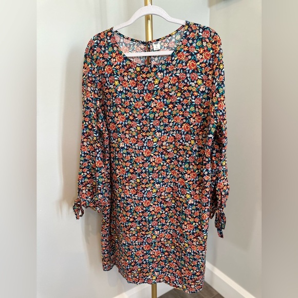 ❤️ Old Navy Beautiful Floral Long Sleeve Dress XL Tie at Sleeve - Picture 1 of 9